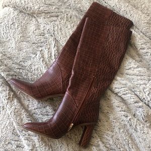 Croc embossed leather boots, Vince Camuto, 8.5 NWT